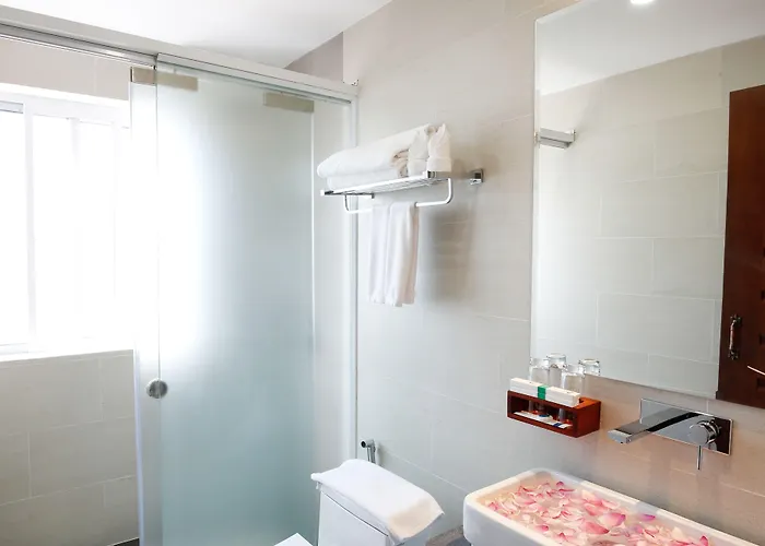 Zita Angkor 3*
