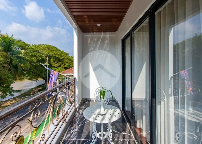 Zita Angkor 3*